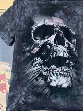 The Mountain Skull Tie-Dye Graphic T-Shirt